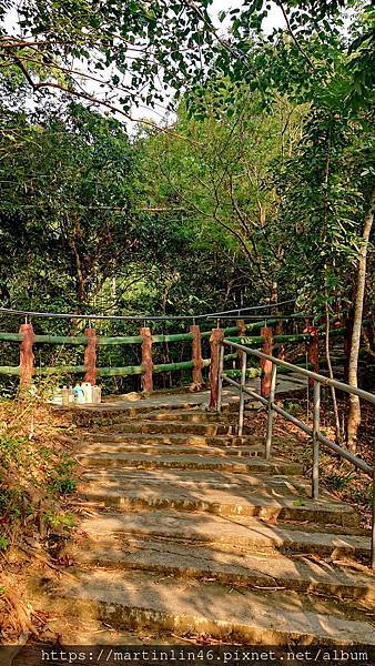 DSC_0091_2.JPG DSC_0091_2.JPG