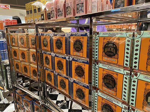 摩洛哥風味的全台首間「夿萐咖啡 Bacha Coffee」初