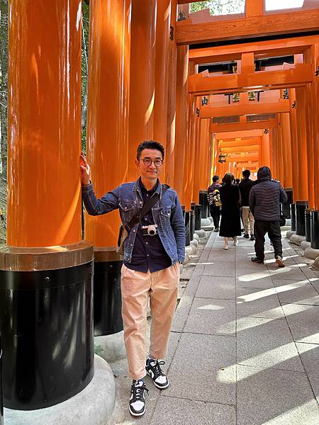 京都自由行 伏見稻荷大社千鳥居散步 京都自由行 伏見稻荷大社千鳥居散步