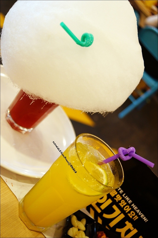 28按讚送氣泡飲 28按讚送氣泡飲