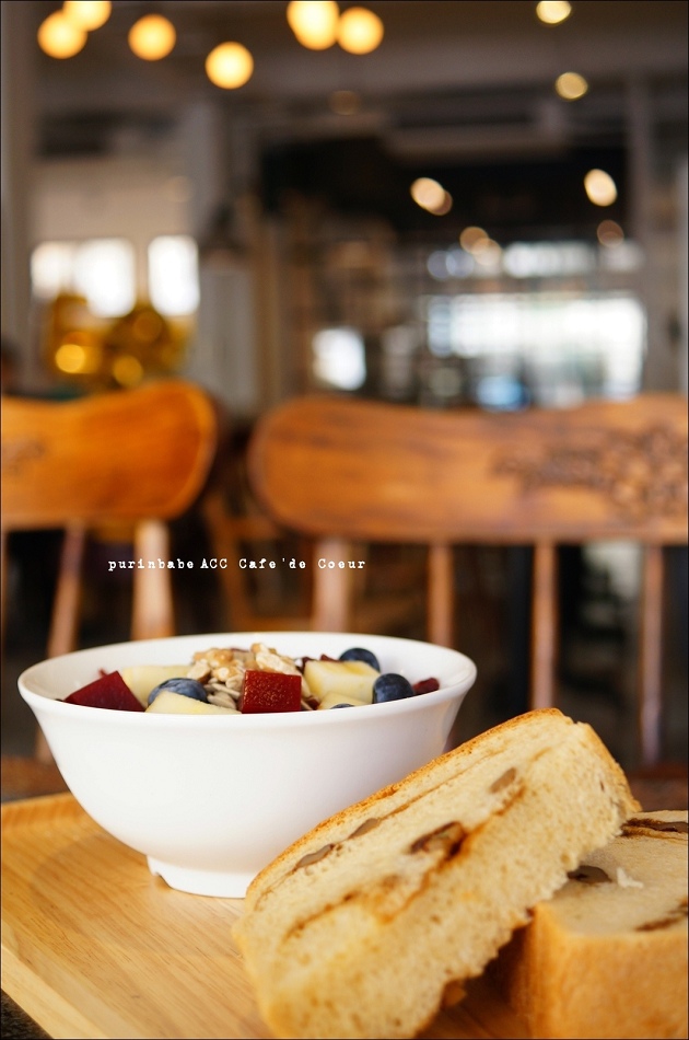 23綜合堅果燕麥優格附麵包2