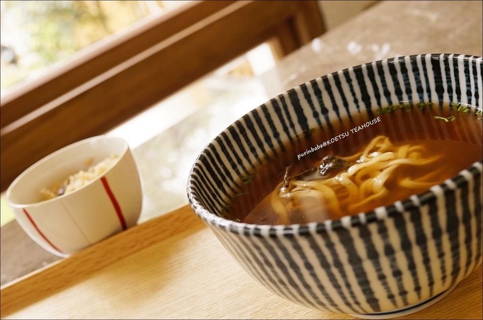 29牛肉茶湯素麵1 29牛肉茶湯素麵1