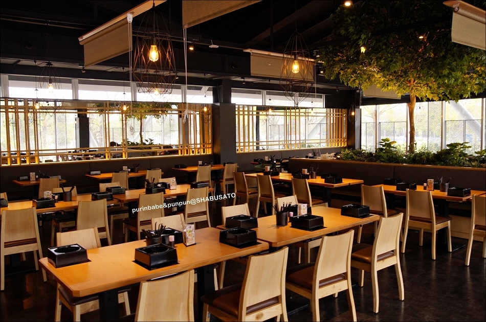 8店内2
