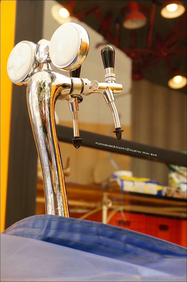 16奧斯汀酒吧車 16奧斯汀酒吧車