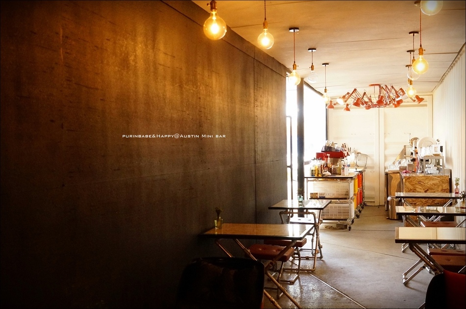 14貨櫃內 14貨櫃內