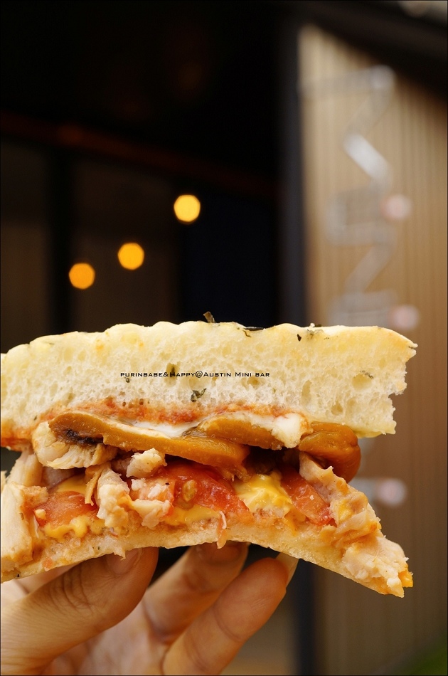 27燻雞佛卡夏 27燻雞佛卡夏