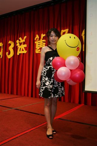 再來一張  證明Yi 今天真的很水噹噹～～