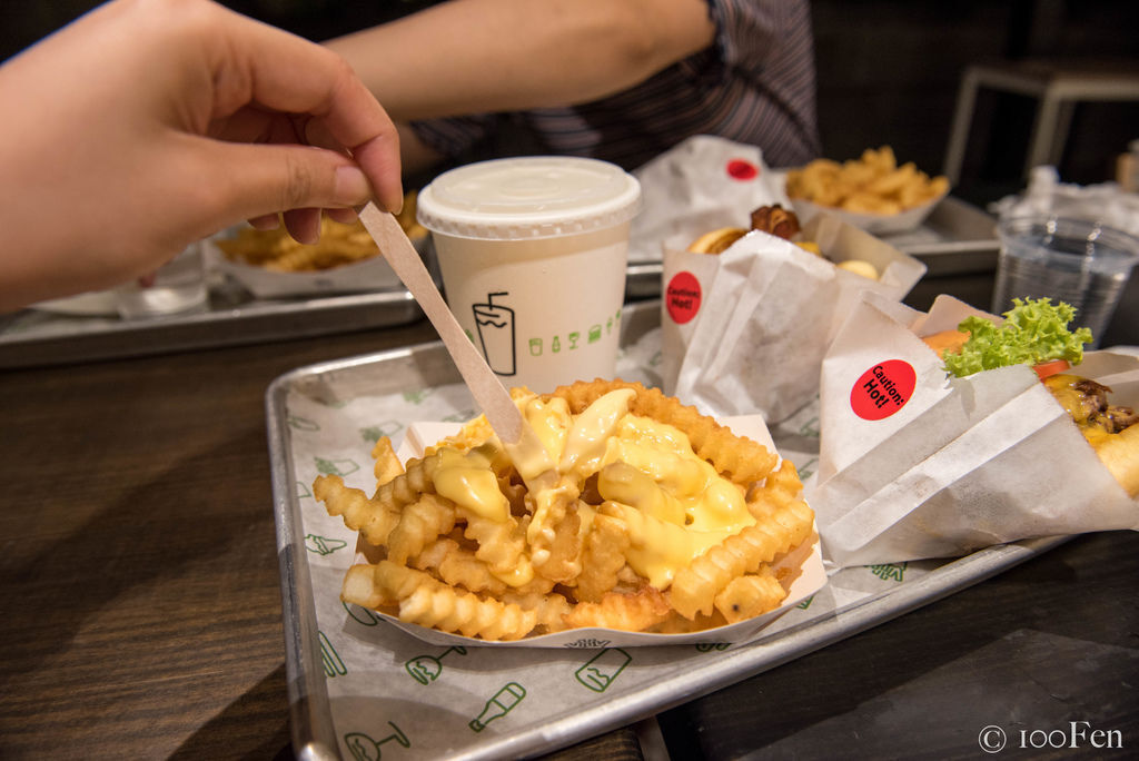 Shakeshack-13.jpg