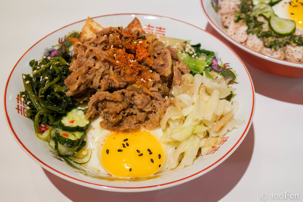 [食記] 台北內湖 我還有點餓 顛覆傳統的便當店