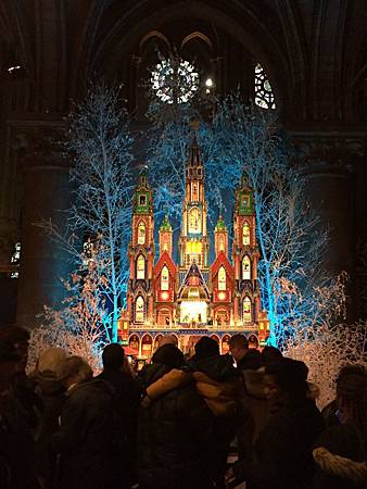 Cathédrale Notre-Dame de Paris 008.jpg