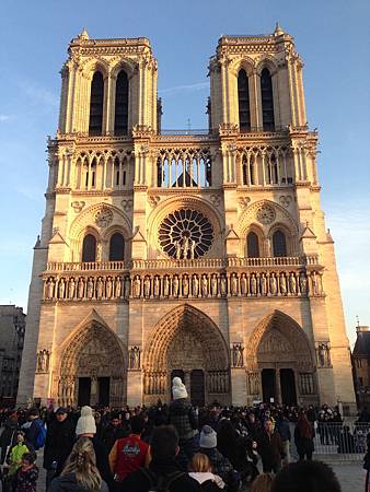 Cathédrale Notre-Dame de Paris 001.JPG