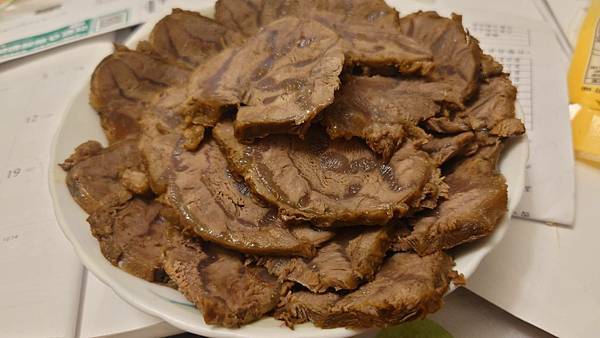 切好的牛肉片.jpg 切好的牛肉片.jpg