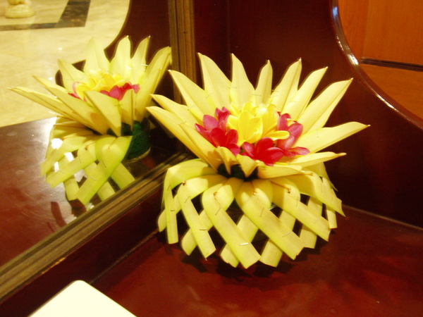 桌邊的花