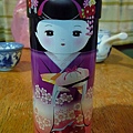 表妹在淨蓮瀑布買的美麗人形茶罐
