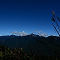 登山口的展望不錯，但往閂山的路上更棒