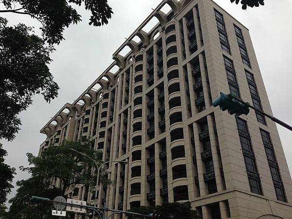 國美新美館、新民生社區、國美建設、姚仁恭、香港P&T、簡俊卿