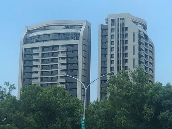 Jolin只看沒買！「華固名鑄」首批住戶曝光　他一次買下次高