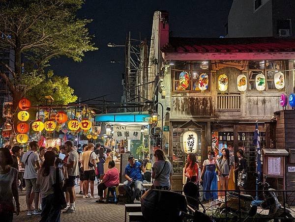 【旅遊】2024.09.2809.29 - 台南及高雄雜記
