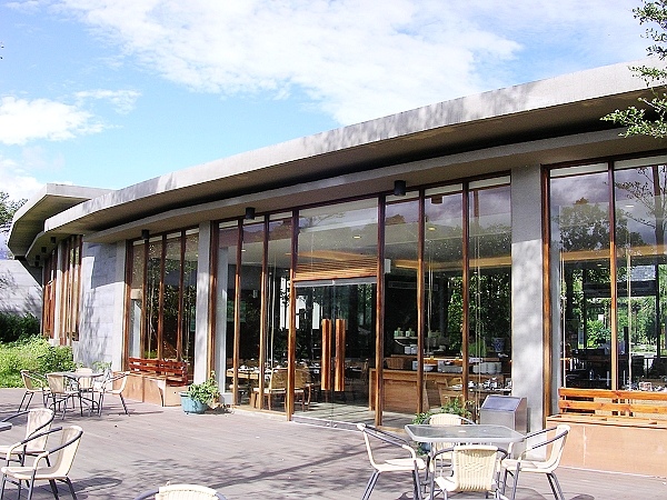 食草植物鍋的餐廳入口