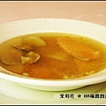 料很多的海鮮清湯