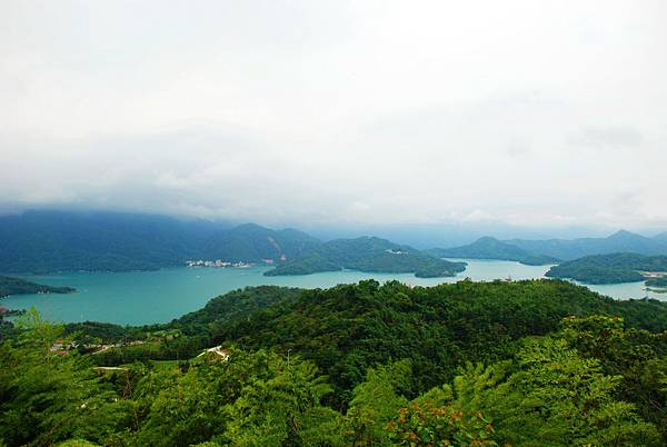 DSC_0103.JPG DSC_0103.JPG