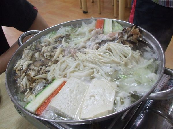 中餐-香菇火鍋