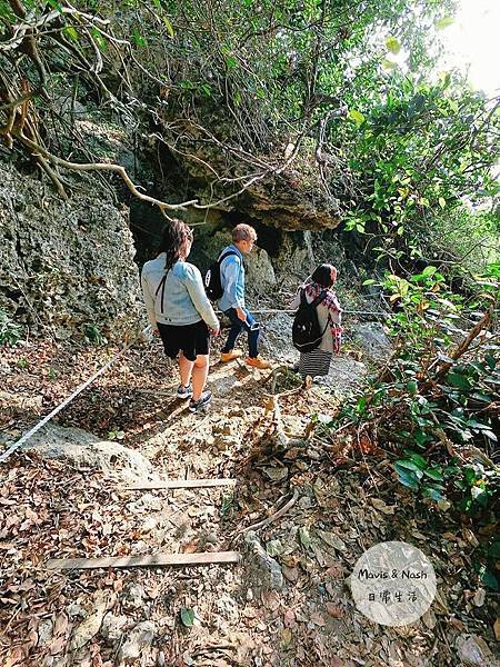 高雄景點推薦,高雄秘境景點,高雄密境景點,高雄柴山秘境海灘,高雄看海,西子灣海邊,西子灣海灘,鼓山祕境,壽山秘境