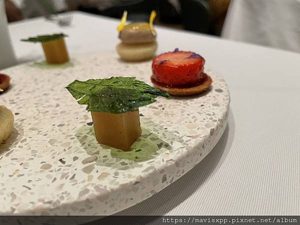 S__23978103.jpg S__23978103.jpg