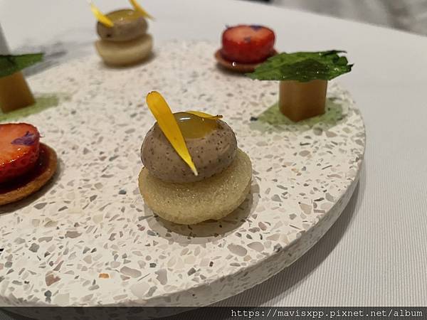 S__23978104.jpg S__23978104.jpg