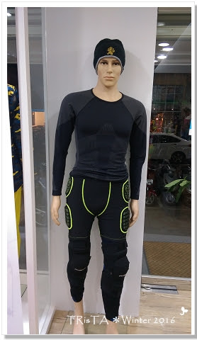 no_015.jpg no_015.jpg