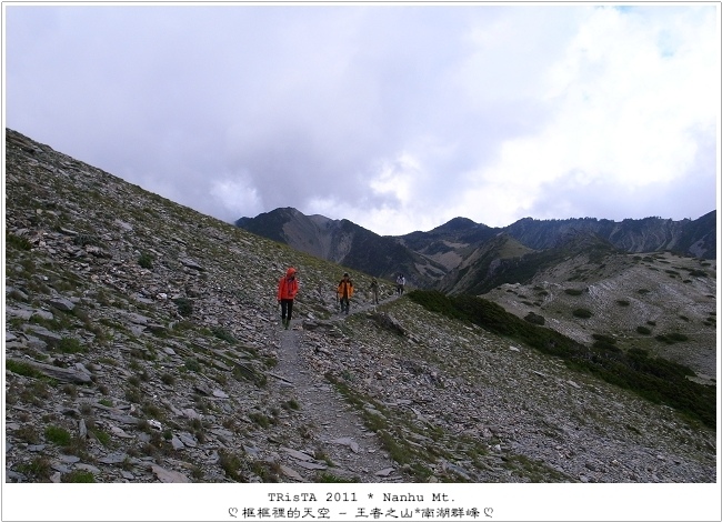 0206-01.jpg 0206-01.jpg