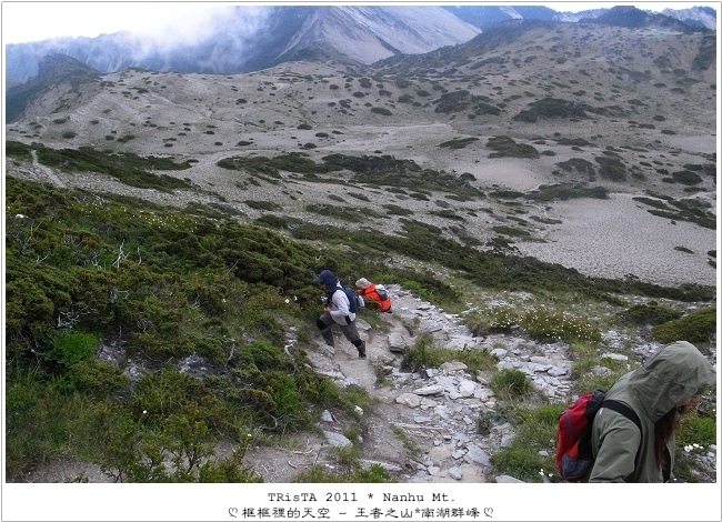 0206-11.jpg 0206-11.jpg