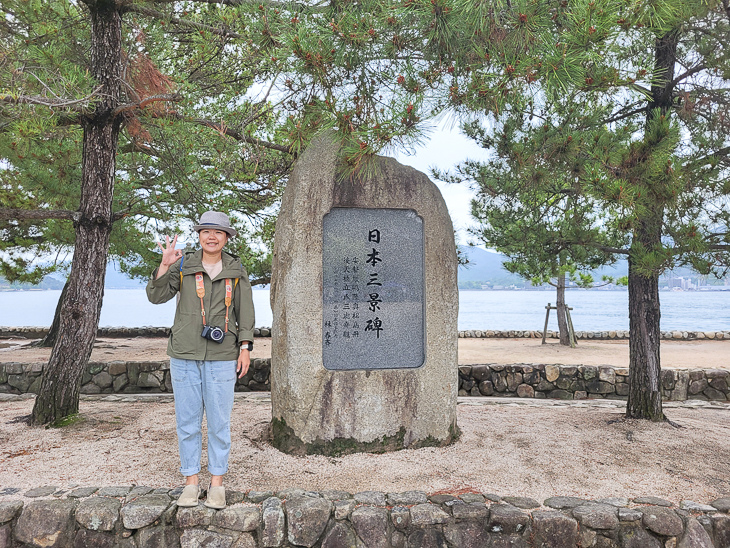 【日本隨記】第24天 宮島:嚴島神社(水中鳥居);鮮甜牡蠣+ 【日本隨記】第24天 宮島:嚴島神社(水中鳥居);鮮甜牡蠣+