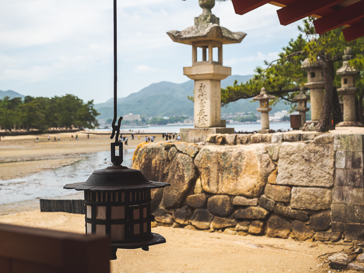 【日本隨記】第24天 宮島:嚴島神社(水中鳥居);鮮甜牡蠣+ 【日本隨記】第24天 宮島:嚴島神社(水中鳥居);鮮甜牡蠣+