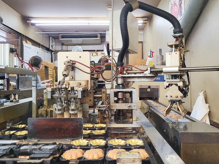 【日本隨記】第24天 宮島:嚴島神社(水中鳥居);鮮甜牡蠣+ 【日本隨記】第24天 宮島:嚴島神社(水中鳥居);鮮甜牡蠣+