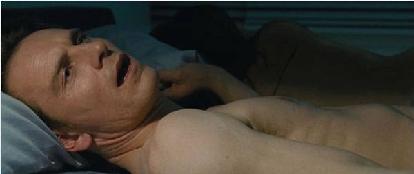 michael-fassbender-as-brandon-in-shame-2011-01