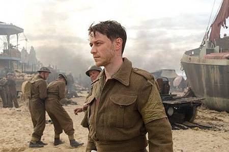 atonement_movie_image_james_mcavoy-e1295618846331