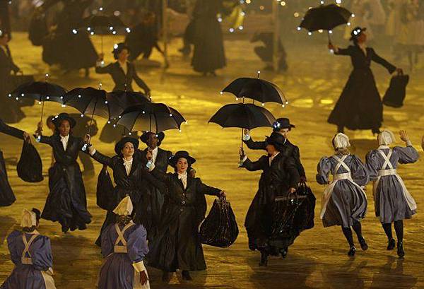 mary-poppins-performers-at-opening-ceremony