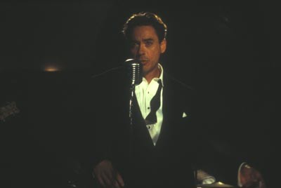 singingdetective_downeyjr_mic