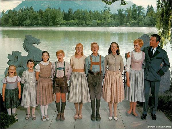 entire_cast_sound of music