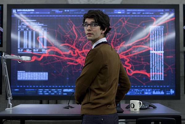 still-of-ben-whishaw-in-007--coordonata-skyfall