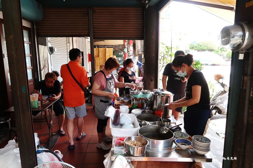 合作街大麵羹｜台中南區小吃美食推薦：超過40年銅板小吃 台中