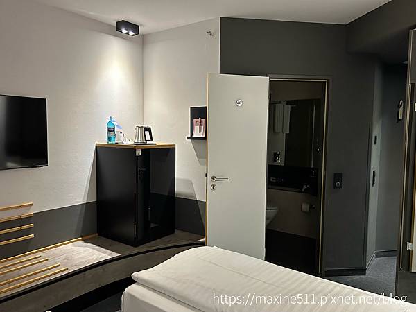 [旅遊] 德奧捷自助旅行 ◎ 法蘭克福住宿推薦 ─ Flem