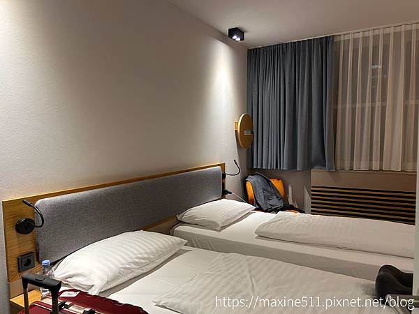 [旅遊] 德奧捷自助旅行 ◎ 法蘭克福住宿推薦 ─ Flem