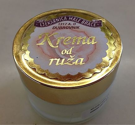 玫瑰萃取的面霜 玫瑰萃取的面霜