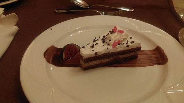 蛋糕+无花果 蛋糕+无花果