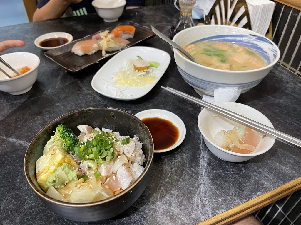 S__28106876.jpg S__28106876.jpg