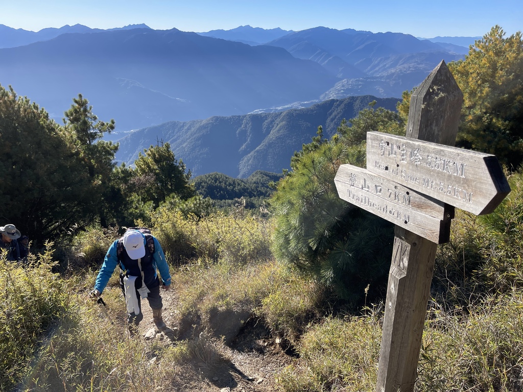 IMG_1962.jpg IMG_1962.jpg