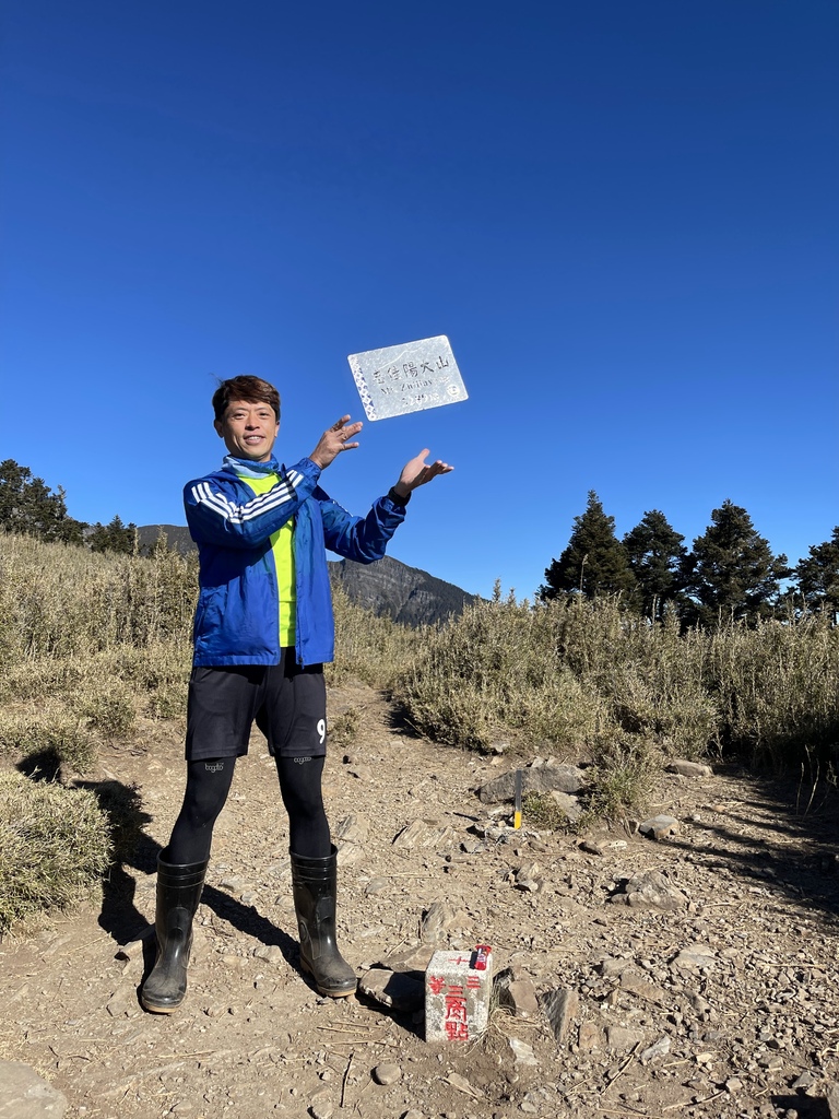 IMG_2085.jpg IMG_2085.jpg