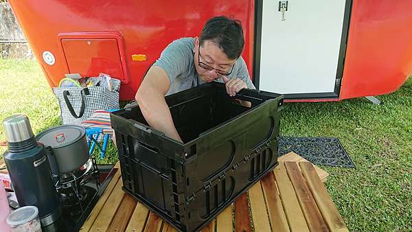 昵昵媽露營趣 Campingbar 超強百變收納箱 容量超大 耐重耐壓 收納方便 露營收納箱推薦 昵昵媽的幸福露營生活 痞客邦